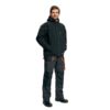 Kurtka Softshell Emerton Czarna wiatrówka wiatroszczelna ocieplona ciepła jesienno zimowa z kapturem wodoodporna przeciwdeszczowa z kapturem softshellowa cienka z kieszeniami do pracy ochronna bhp na modelu
