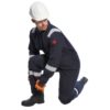 Kombinezon Trudnopalny Antystatyczny Portwest AF53 Araflame Gold kombinezon roboczy jednoczęściowy ubranie do pracy ochronne antyelektrostatyczne dla spawaczy odblaskowe mocne wysokiej jakości odporny na zapalenie granatowy ostrzegawczy sklep bhp odzież robocza na modelu 2
